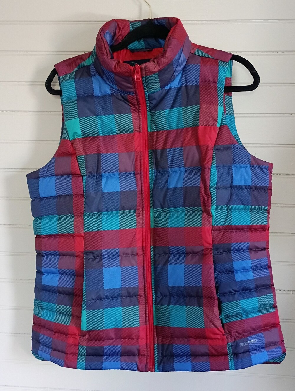 Lands' End Plaid Down Filled Puffer Vest Women's Size Medium Red Blue
